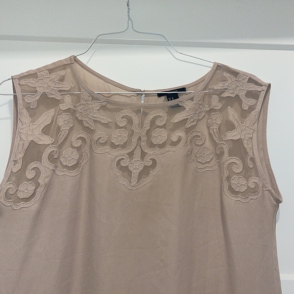 Forever 21, size Medium, color tan - Picture 2 of 4